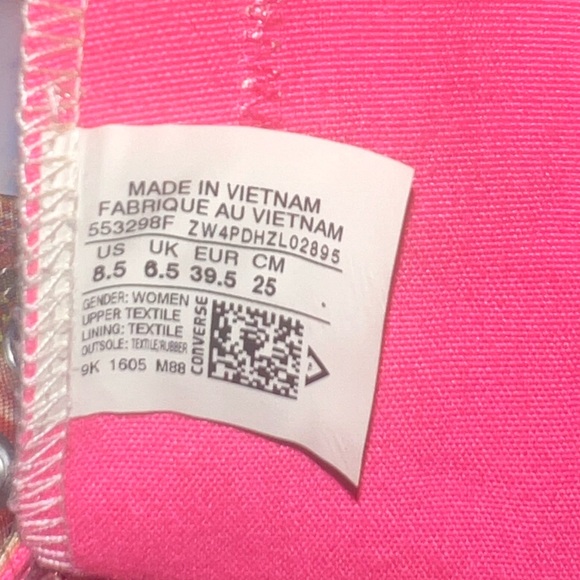 pink multi printed converse - Picture 2 of 7